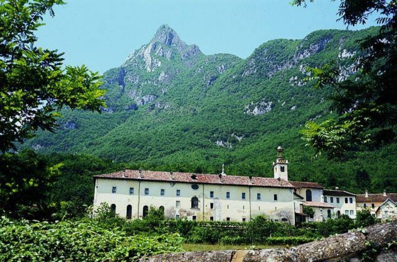 42) La Certosa di Vedana.jpg