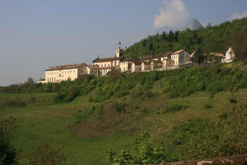 48) Certosa di Vedana.jpg