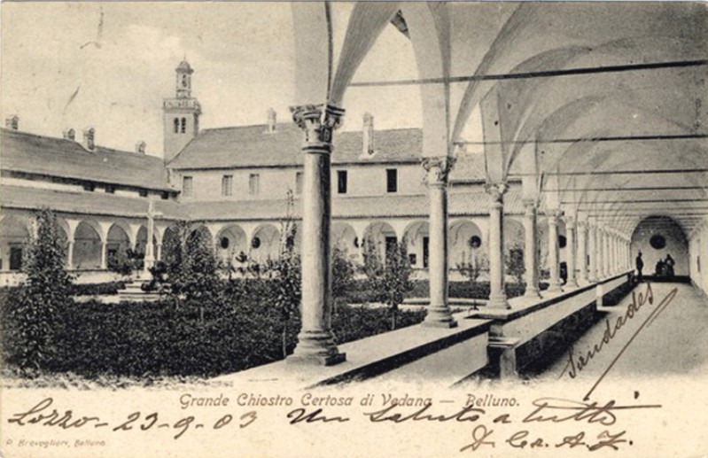 24) Grande chiostro certosa di Vedana - Belluno.jpg