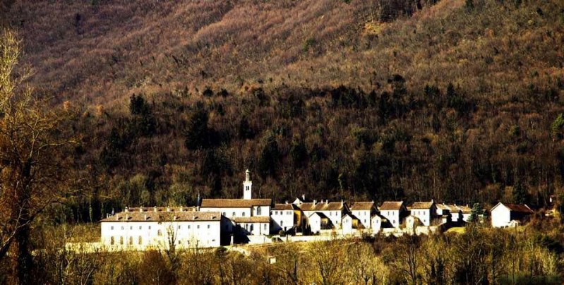 60) La La certosa di Vedana sorge in località Masiere, nel comune di Sospirolo, sul luogo dov'era situato l'antico ospizio di San Marco di Vedana risalente all'Alto Medioevo..jpg