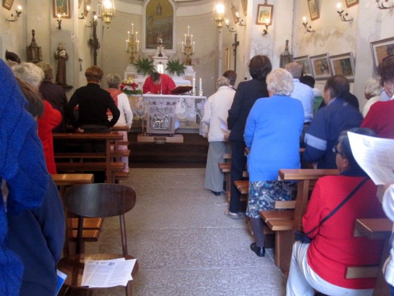 12-Santa Messa per la festa di San Pietro e Paolo il 29 Giugno.JPG