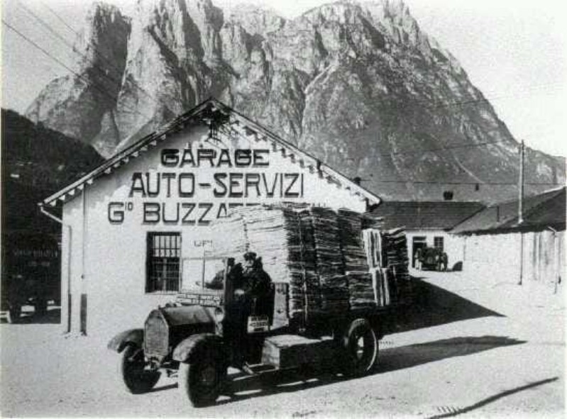 66) Garage della Ditta Buzzati, Agordo 1924 – 1925.jpg