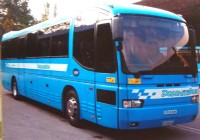 6) siamo nel 1995- pullman Iveco 380 Euroclasss in servizio su varie linee della provincia di Belluno;.jpg