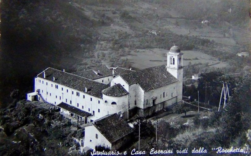 23) Santuario di San Vittore e Corona ).jpg