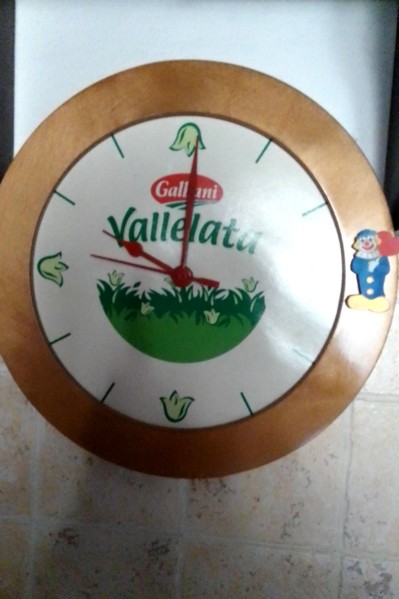 113) Orologio Galbani Vallelata..jpg