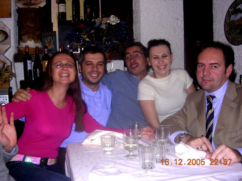 46) D.S.I. Galbani 2005- Da sn Laura, Paolo, Marco, Serena e Giancarlo..JPG