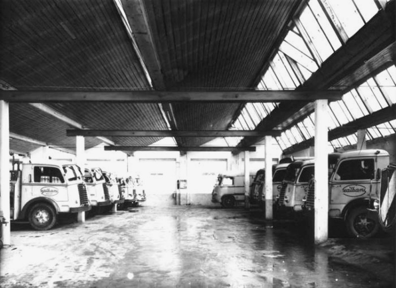 76) Garage Galbani.jpg