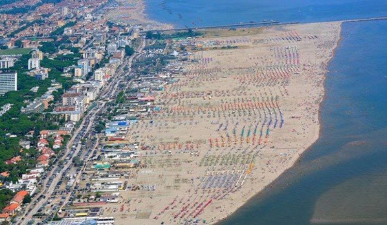 105-Lido degli Estensi anni 2000.jpg