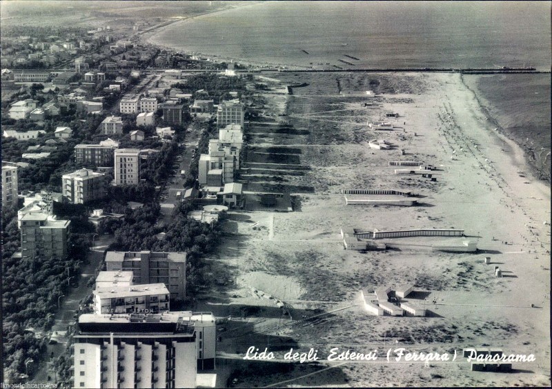 20b-Lido degli estensi anni '60.JPG