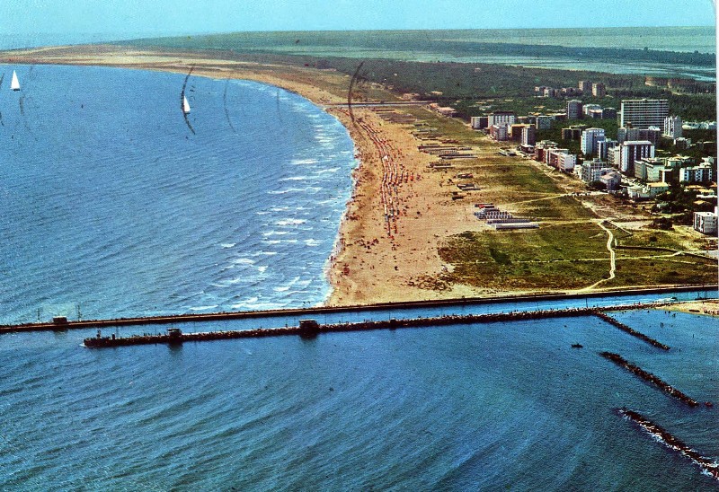 20e-lido degli estensi, anni '60.jpg