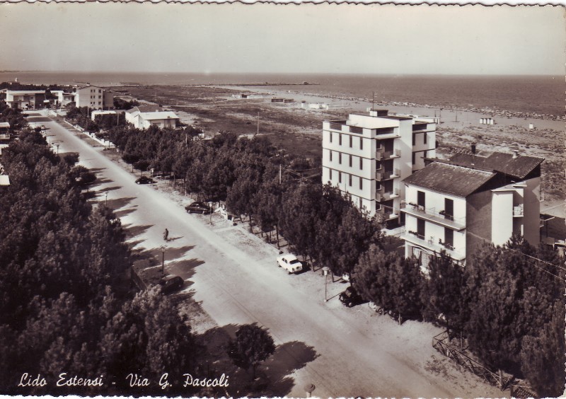 24-V.le Pascoli hotel bristol anni '50.jpg