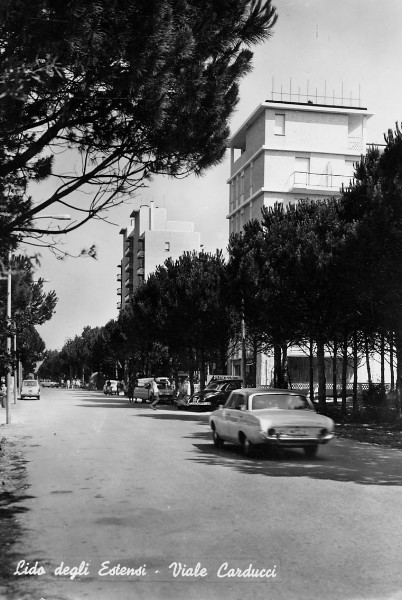 29-Viale Carducci 1959.jpg