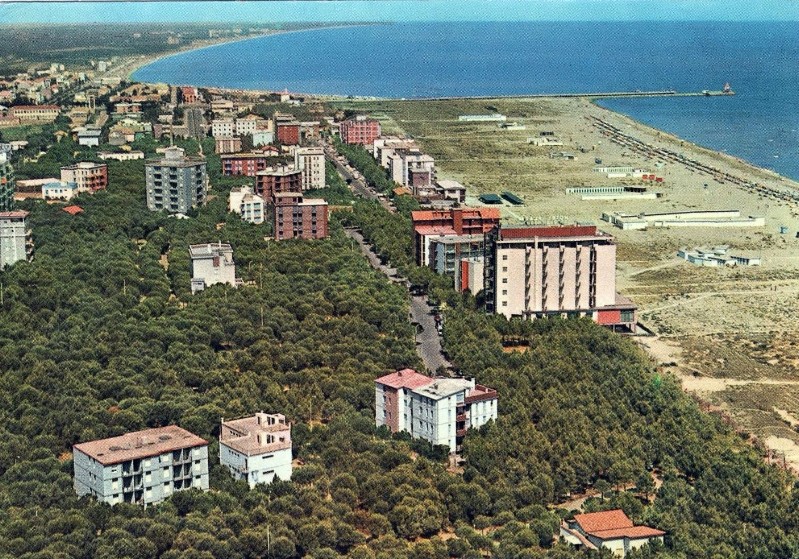 35g-Lido degli Estensi (FE) anno 1963..jpg