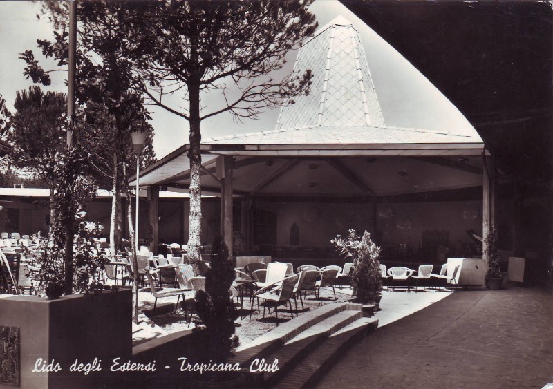 60-Tropicana 1960.jpg