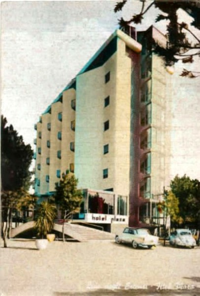 179) Lido degli Estensi  - Hotel Plaza 1950.jpg