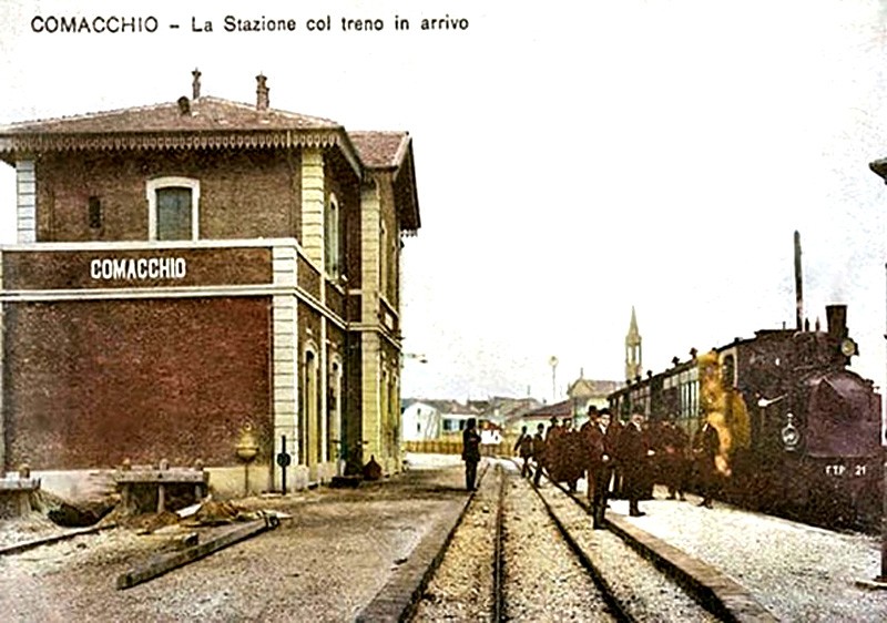 28) Comacchio stazione, le fermate previste erano 5- Campolongo, Bivio Gallare, San Giovanni, Cavalara e Belfiore, 3 le stazioni Ostellato, Comacchio e Magnavacca..jpg