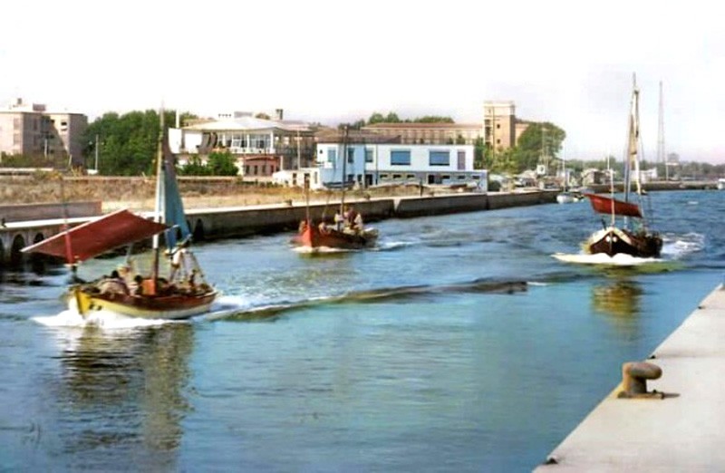 375) Porto Garibaldi anni '60 - Quando non c'era niente intorno alla Lega Navale di Lido degli Estensi..jpg