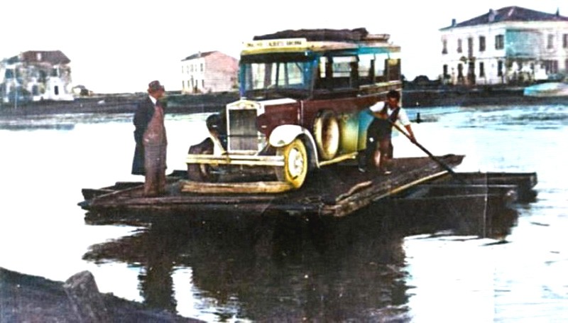 62) AL PASS per anni e ani fino alla fine dei suoi giorni nel Febbraio del 1955 gestito dalla famiglia SCRIGNOLI, nei pressi dell'OSTERIA DELLA POSTA, al suo posto il ponte BALEY..jpg