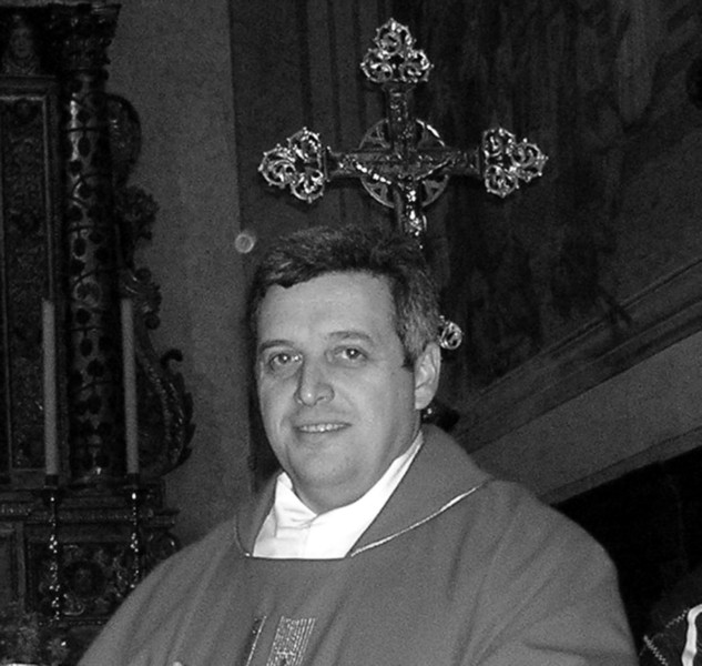 18-Don Graziano - San Gregorio dal 2006 al 2017, in seguito assumerà l'incarico di Vicario del Vescovo Mons. Renato Marangoni.jpg