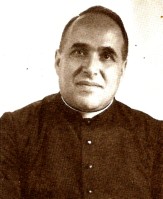 15-Don Arnaldo Sovilla, arciprete di San Gregorio dal 1976 al 1991, nato A Bes il 18 Settembre 1927, sepolto a Salce il 10 Luglio 1991..jpg