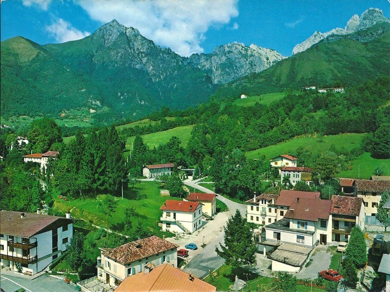 77-San Gregorio nelle Alpi m. 528 - panorama - anni '60.jpg