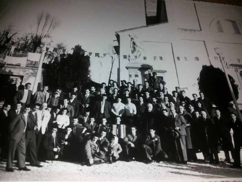 117-San Gregorio-10 Festa degli emigranti, anni '60..jpg