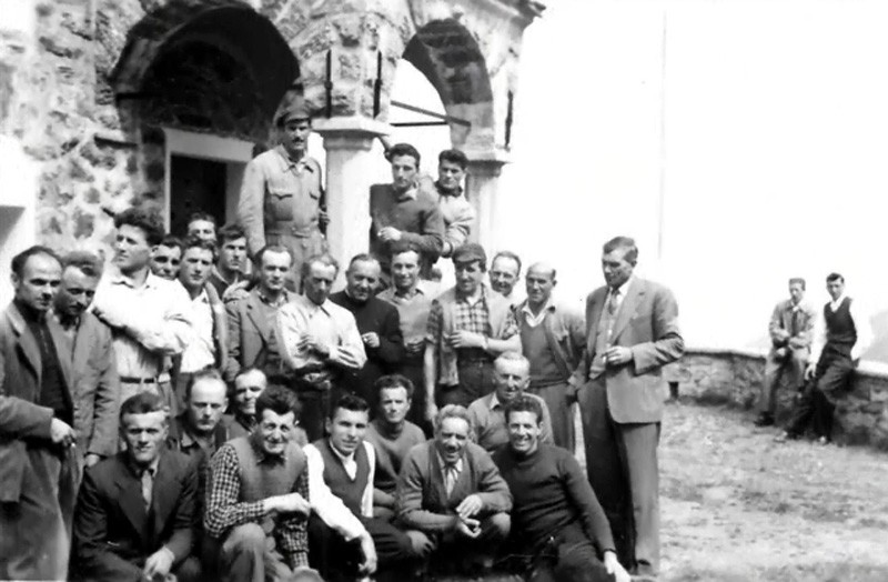 21-Visita agli operai di San Gregorio alla -Grand Dixance- anno 1956.jpg