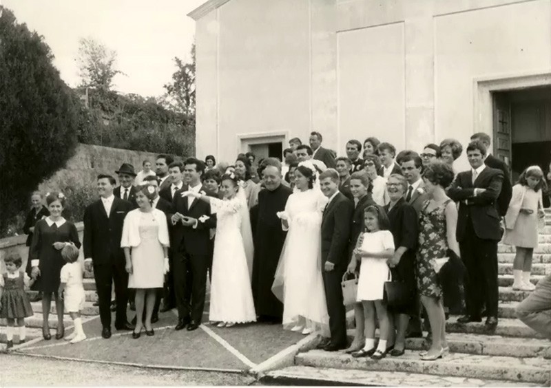 39-Matrimonio doppio di Narciso Cassol e Mercedes Fontanive e Mario Pizzali e Loredana(Gigliola) Fontanive, anno 1968.jpg