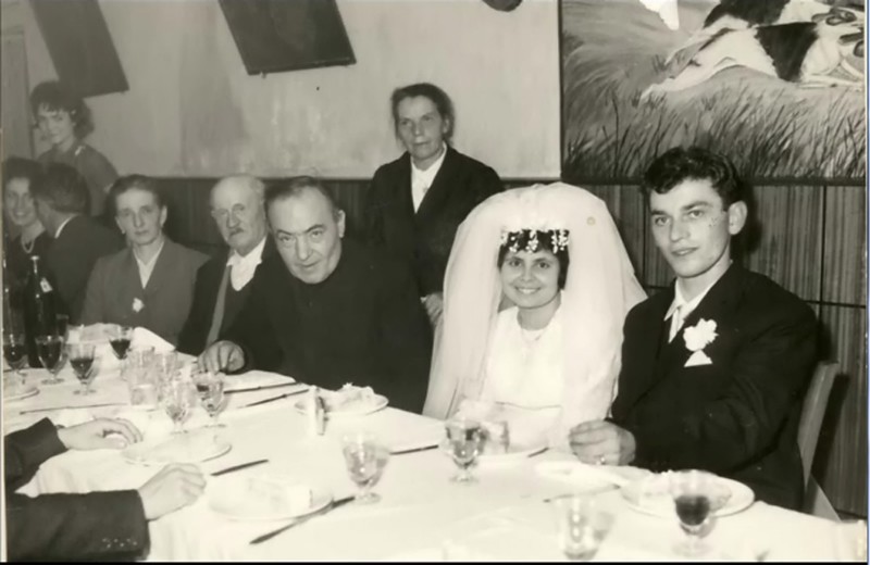 43-Matrimonio Elio Savaris e Maria Salduzzi primi anni '60.jpg