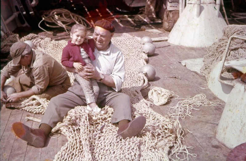 120-1° uff. Gambassi Stefano con la figlia di Vittoriano, 1961..jpg