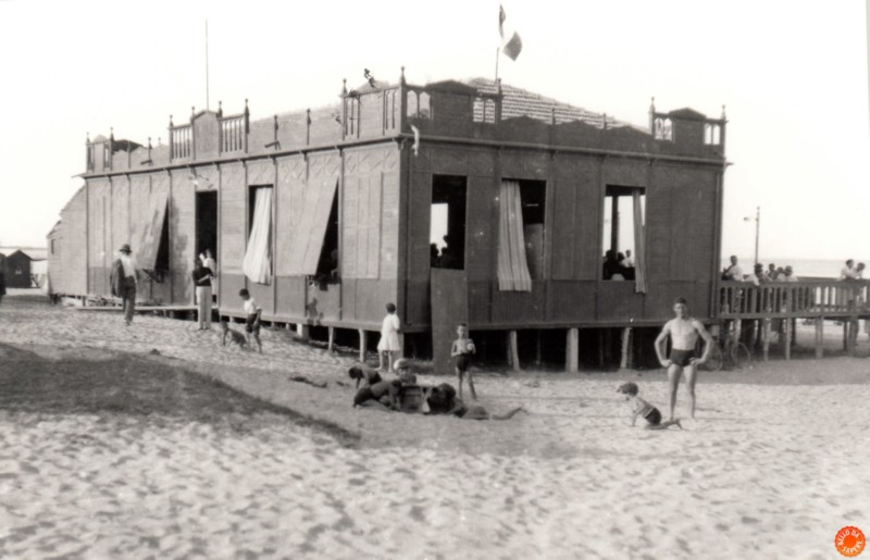 78a-Porto Garibaldi-Bagno Esperia, quand ca i bagn a magnavache i iere fat ad tol in ti an asseante..jpg