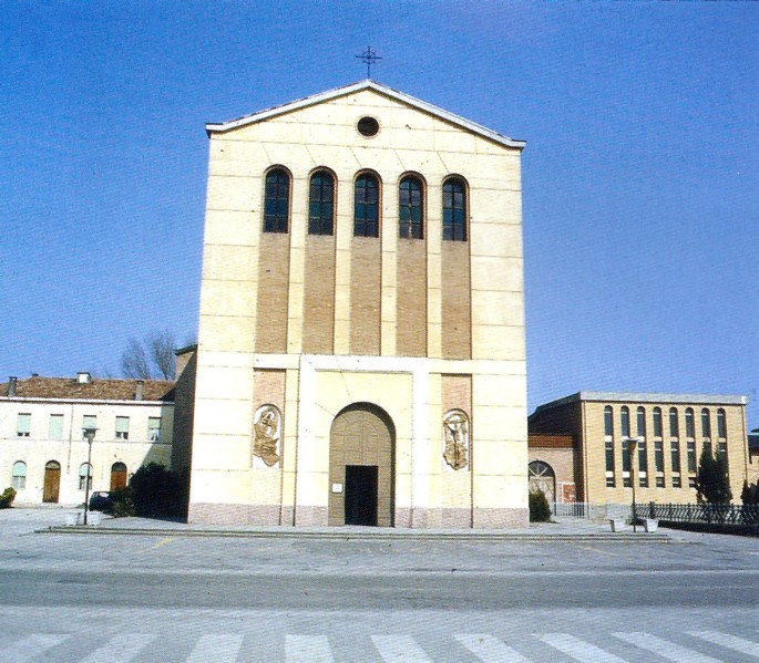 100-Porto Garibaldi - La chiesa.jpg