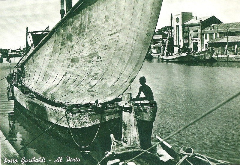 209-Porto Garibaldi - il Porto anni '50.jpg